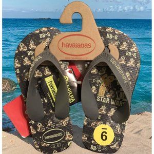 NWT- Havaianas SZ: 9 Kids Star Wars(BB-8)Gray(GLOW IN THE DARK) Flip Flops